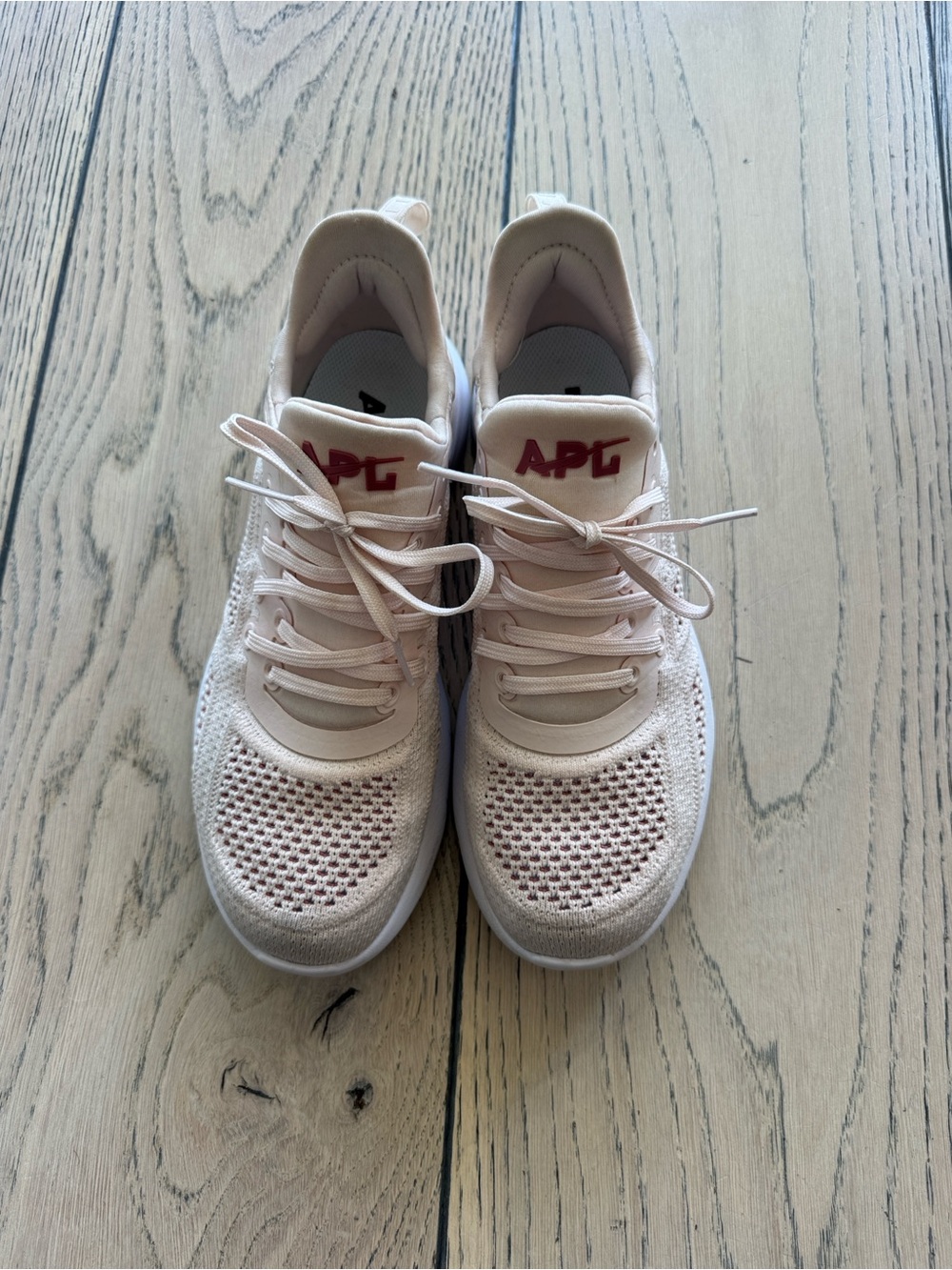 APL Women’s TechLook Tracer